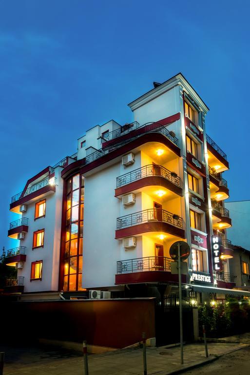 Family Hotel Prestige Burgas Exterior foto